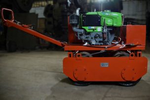 Baby roller 1 ton mesin Kubota