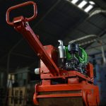 Vibration roller mesin Kubota