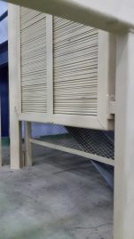 Bandul lift barang untuk meringankan kerja mesin