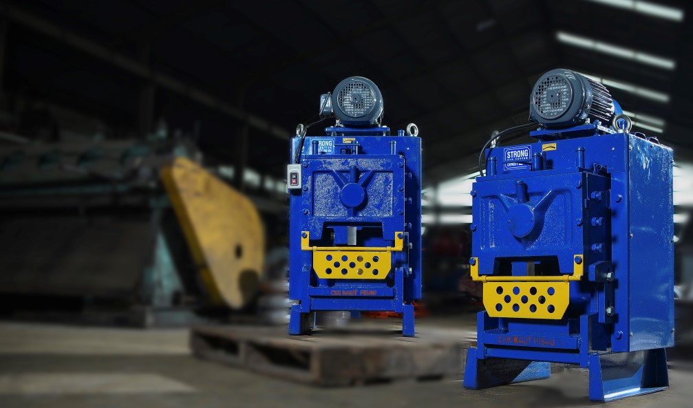 Bar Cutter / Mesin Potong Besi Beton STRONG Alatalat Konstruksi